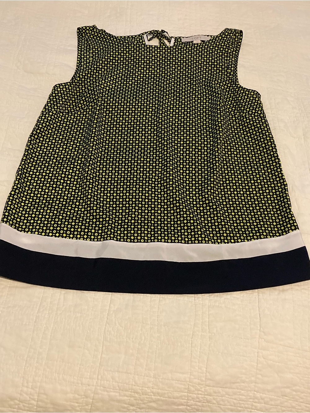 LOFT Navy and Green Sleeveless Patterned Blouse